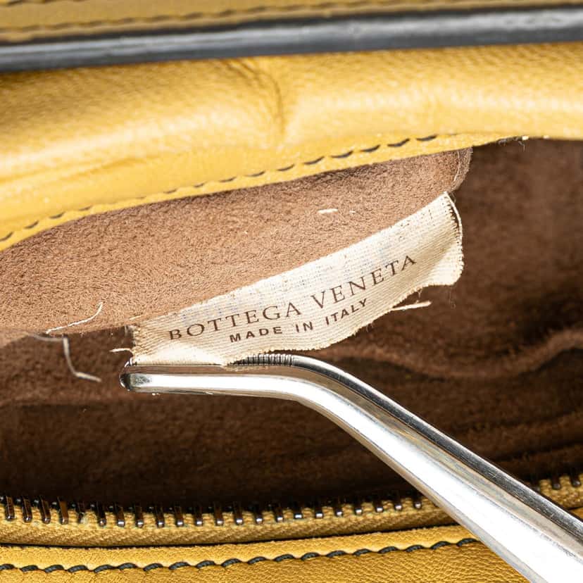 Bottega Veneta Nappa Intrecciato Camera Bag Yellow Leather Good condition - Box View