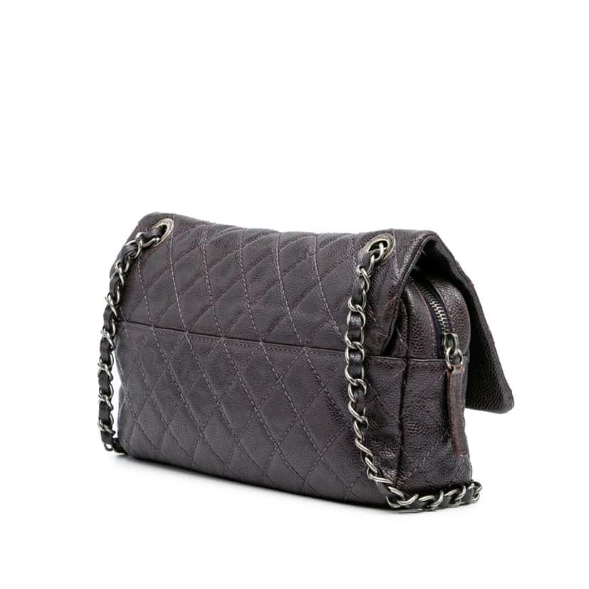 Chanel Medium Quilted Caviar Easy Flap Purple Leather Good condition - Back View