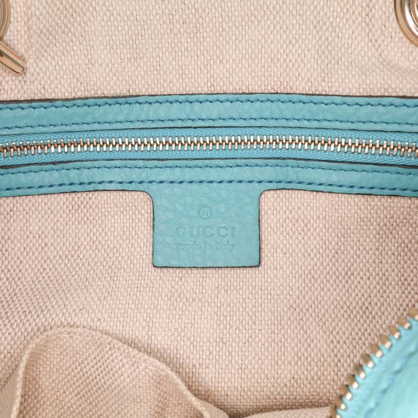 Gucci Leather Soho Chain Zip Shoulder Bag Blue Leather Good condition - Box View