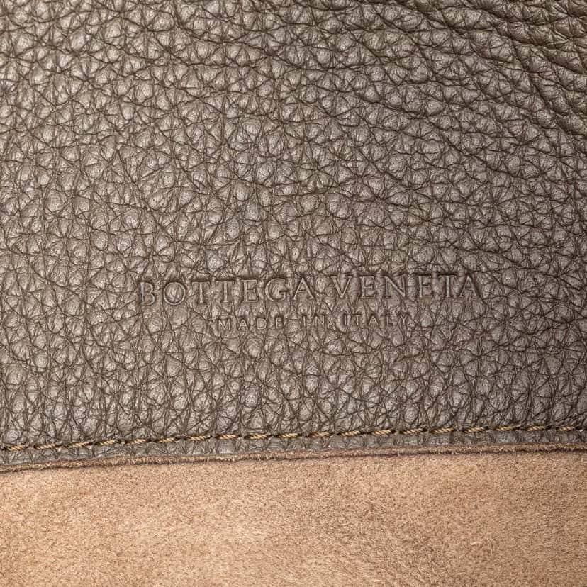 Bottega Veneta Large Washed Cervo Deerskin Hobo Brown Leather Good condition - Box View