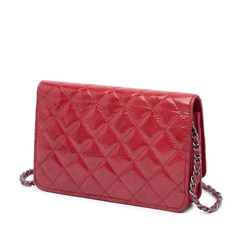 Chanel Paris Dallas CC Patent Goatskin Wallet on Chain Red Leather Good condition - Back View