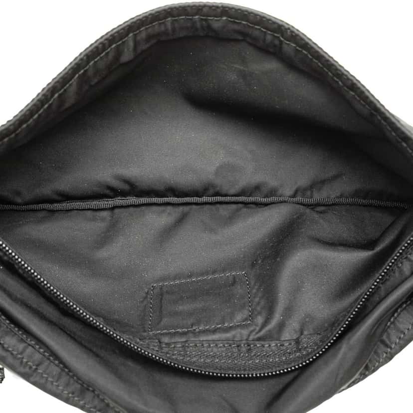 Prada Tessuto Belt Bag Black Good condition - Model View