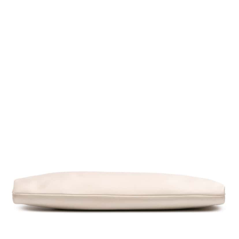 Chanel Camellia Satin Clutch Brown Satin Good condition - Inside View
