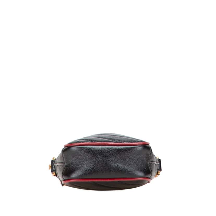 Gucci GG Marmont Matelasse Leather Torchon Phone Holder Black Leather Good condition - Inside View