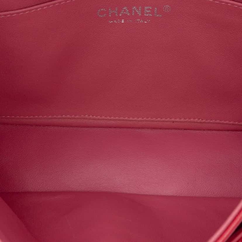 Chanel Medium Classic Tricolor Lambskin Valentines Heart Charms Single Flap Pink Leather Good condition - Model View