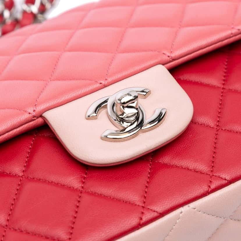 Chanel Medium Classic Tricolor Lambskin Valentines Heart Charms Single Flap Pink Leather Good condition - Box View