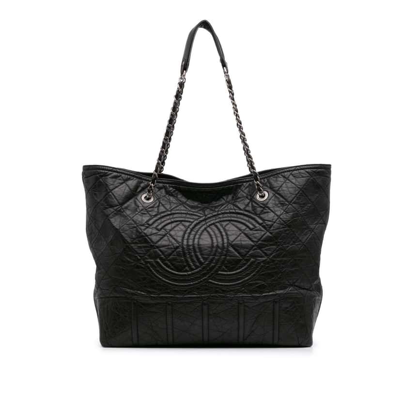 Chanel Distressed Calfskin Shopping In Moscow Tote Black Leather Good condition - Front View