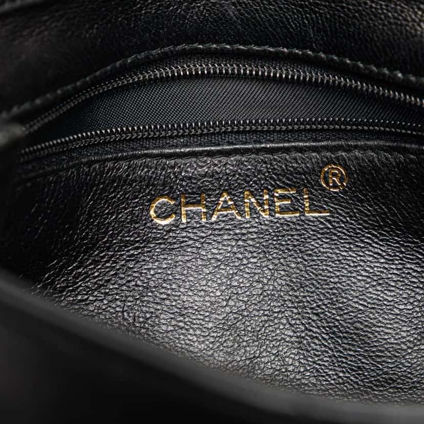 Chanel Mini CC Quilted Lambskin Single Flap Black Leather Good condition - Box View