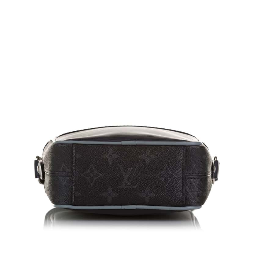 Louis Vuitton Epi Monogram Danube PM Blue Leather Very good condition - Model View