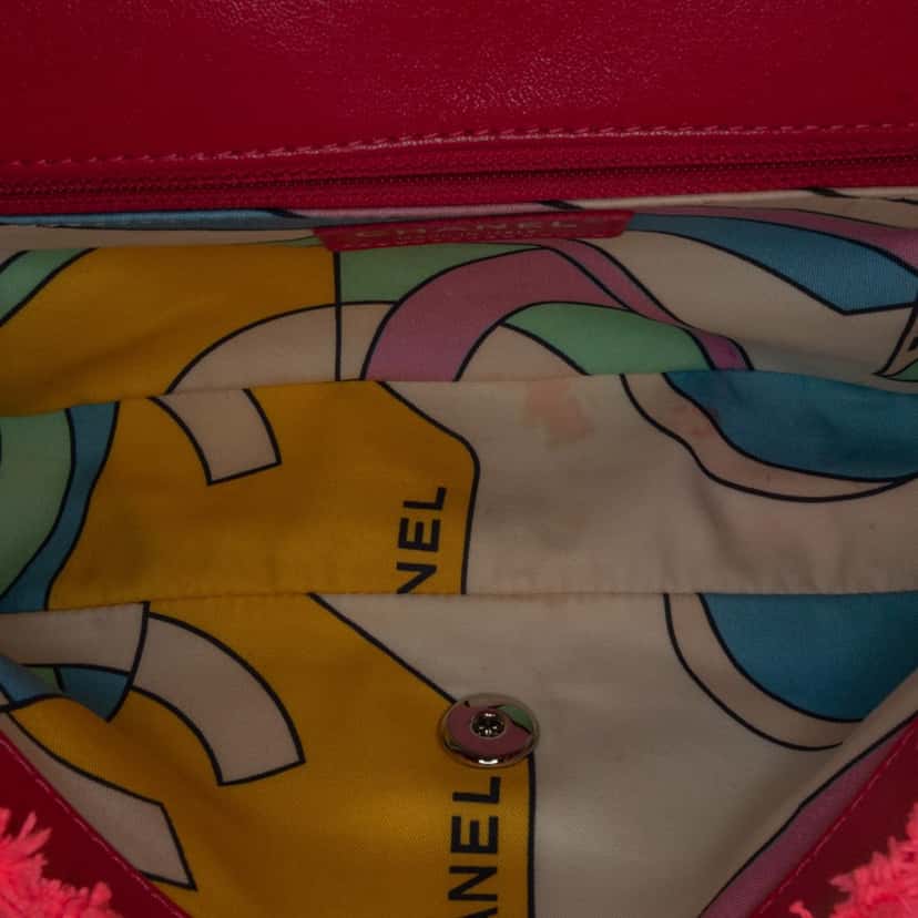 Chanel Medium Quilted Terry Cloth Coco Beach Flap Pink Cotton Good condition - Model View