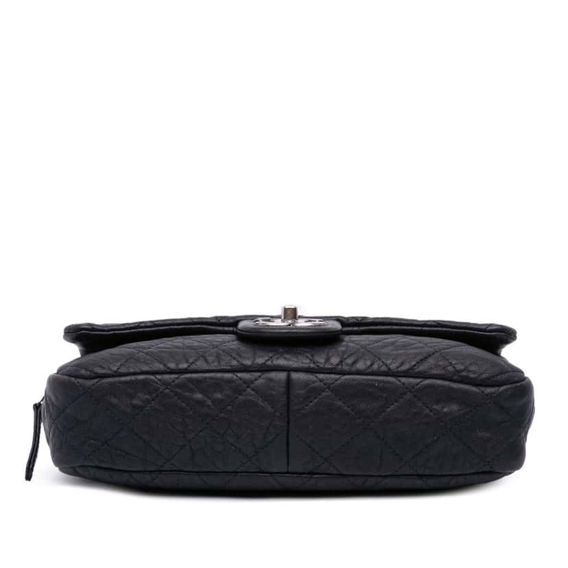 Chanel Small Quilted Distressed Calfskin Easy Flap Blue Leather Good condition - Inside View