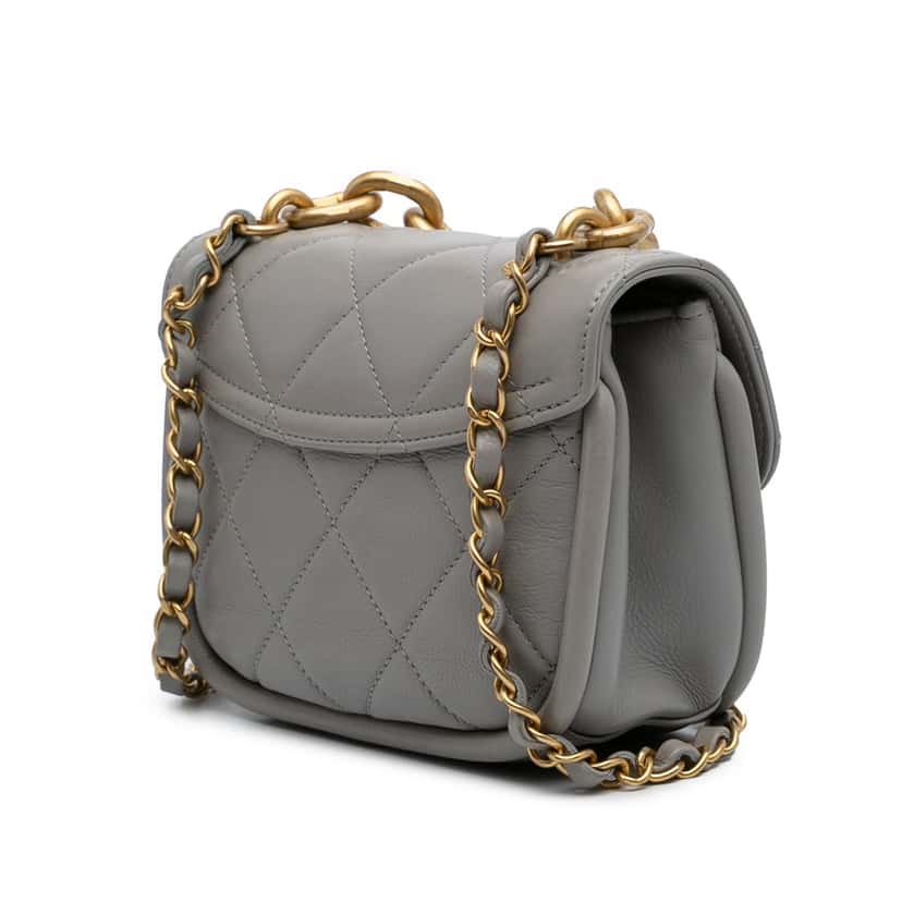 Chanel CC Quilted Lambskin Rounded Flap Grey Leather Very good condition - Back View
