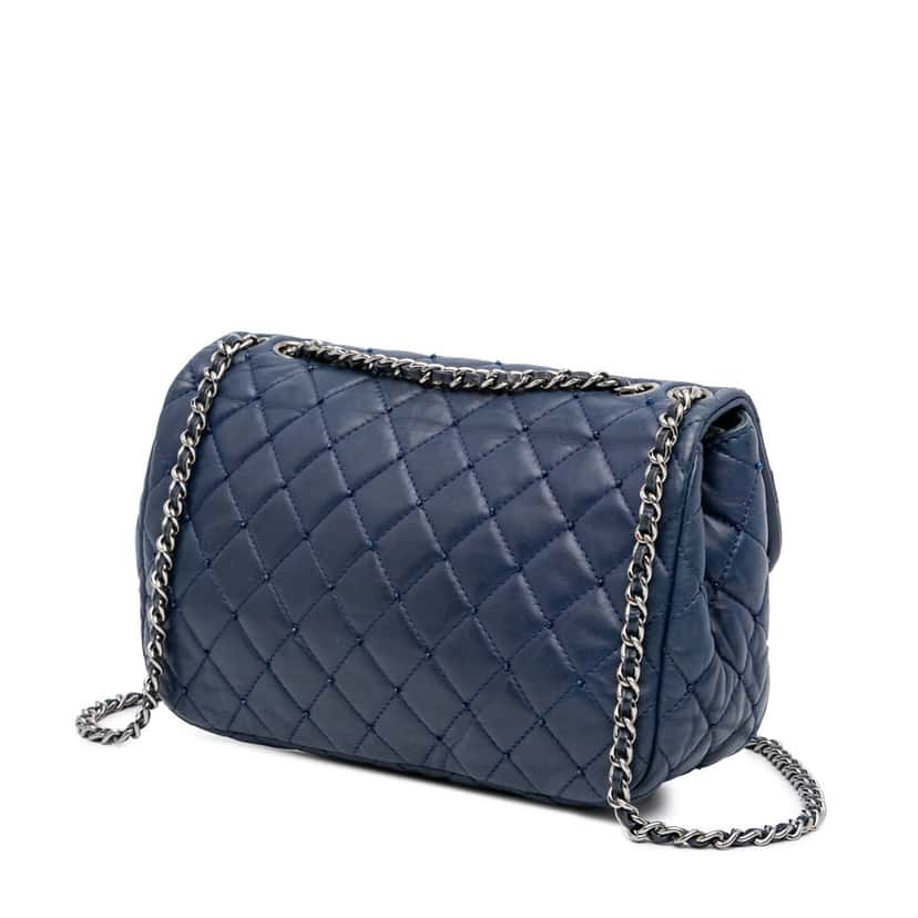 Chanel Small Quilted Lambskin Beaded Single Flap Blue Leather Good condition - Back View