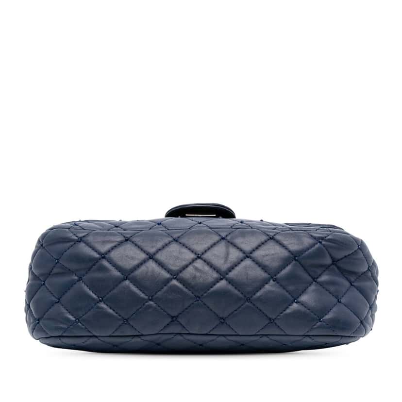 Chanel Small Quilted Lambskin Beaded Single Flap Blue Leather Good condition - Inside View