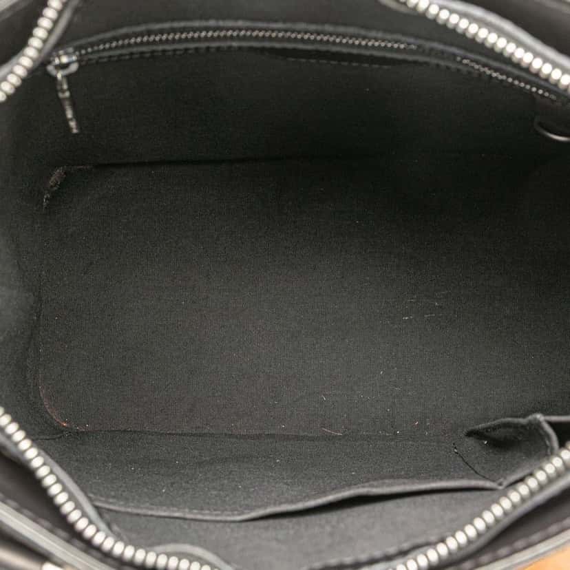 Louis Vuitton Monogram Mat Stockton Grey Leather Good condition - Model View