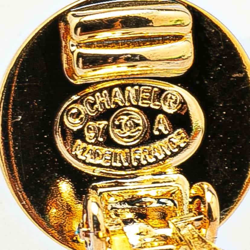 Chanel Gold Plated Mini CC Turnlock Round Clip On Earrings Gold Metal Good condition - Inside View