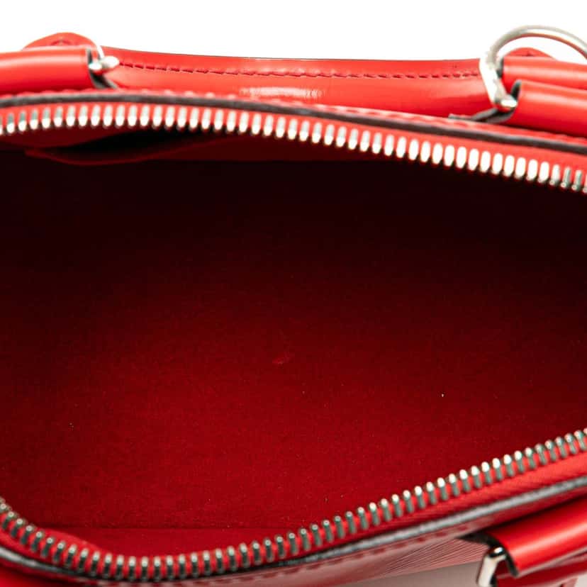 Louis Vuitton Epi Alma BB Red Leather Good condition - Model View