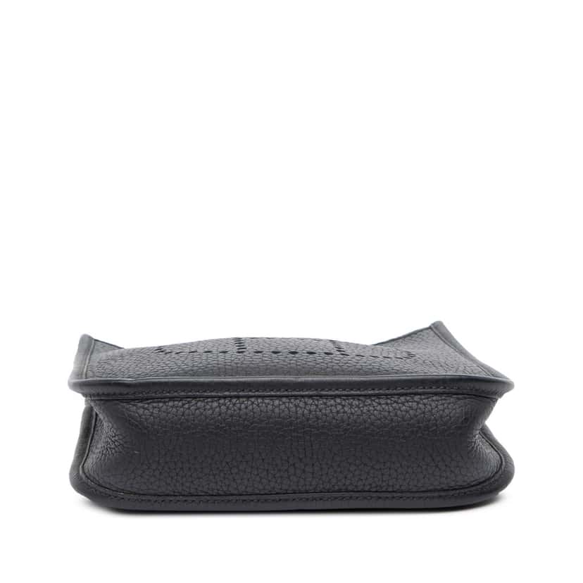 Hermès Clemence Evelyne TPM Blue Leather Good condition - Inside View