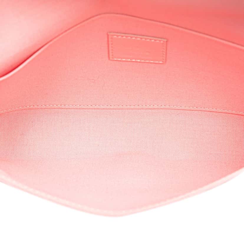 Louis Vuitton Monogram Vernis Jungle Dots Pochette Felicie Pink Leather Good condition - Model View