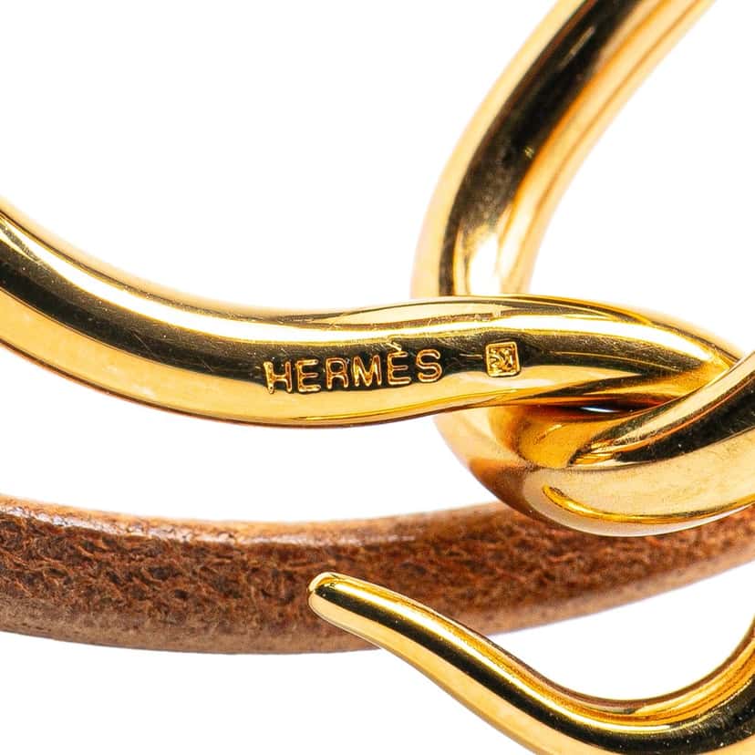 Hermès Gold Plated and Leather Jumbo Hook Double Tour Bracelet Gold Metal Good condition - Model View