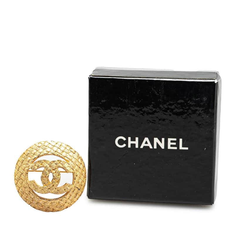 Chanel Gold Plated CC Round Woven Brooch Gold Metal Good condition - Box View