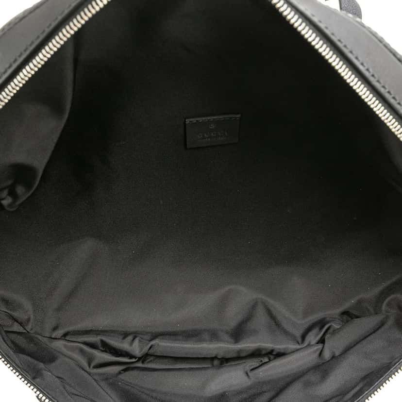 Gucci Guccissima Web Belt Bag Black Leather Good condition - Model View