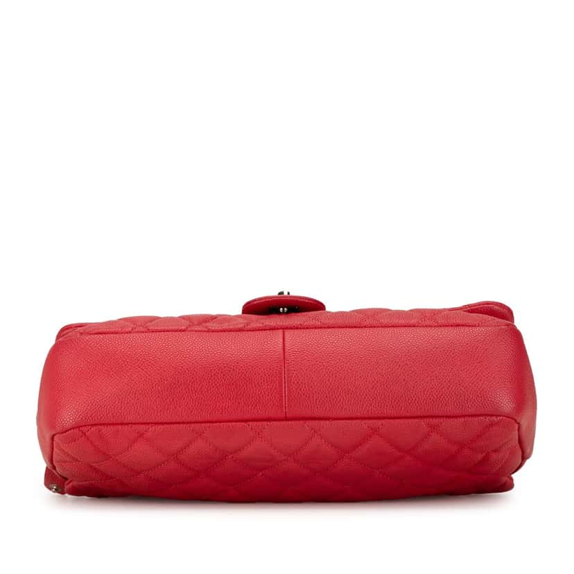 Chanel Jumbo Caviar Easy Flap Bag Red Leather Good condition - Model View