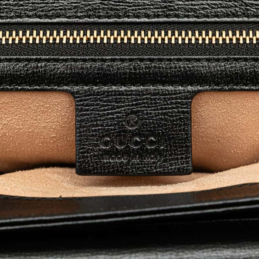 Gucci Small Leather Marina Chain Shoulder Bag Black Leather Very good condition - Box View