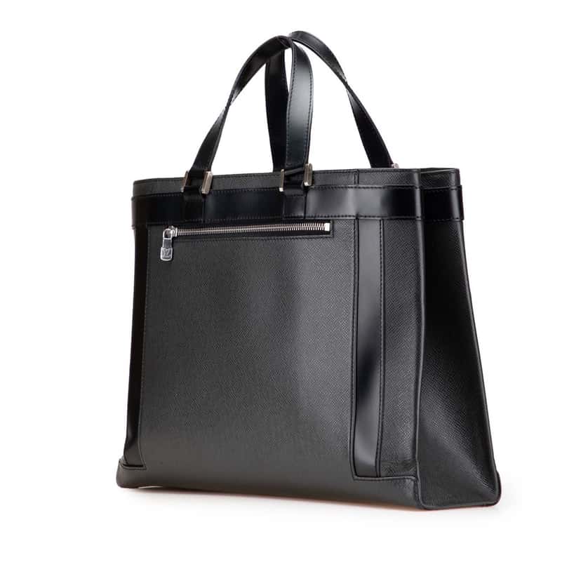 Louis Vuitton Taiga Kasbek PM Black Leather Good condition - Back View