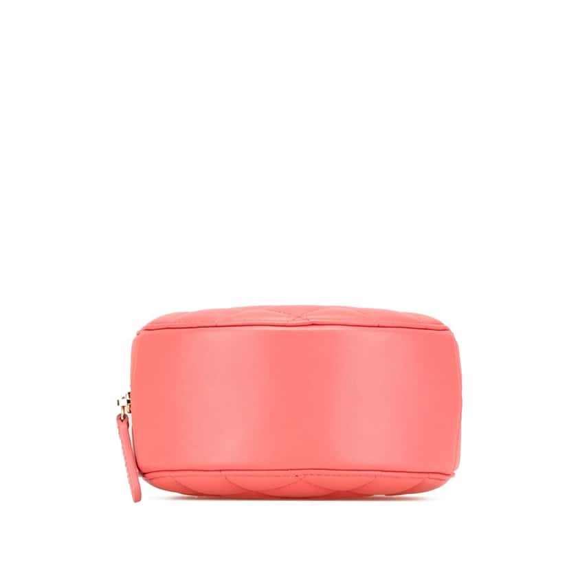 Chanel CC Quilted Lambskin Pearl Crush Round Clutch with Chain Pink Leather Good condition - Inside View