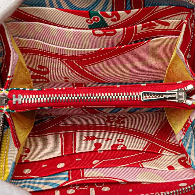 Hermès Mini Epsom Silk In Change Purse Red Leather Good condition - Model View