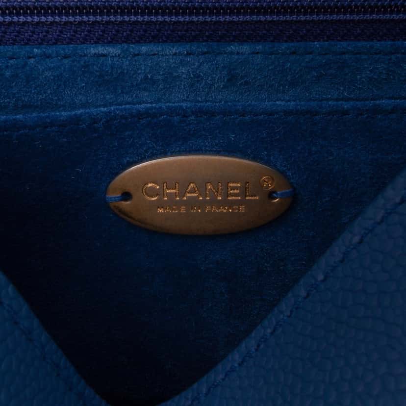 Chanel Mini Classic Caviar Pure Flap Blue Leather Good condition - Box View