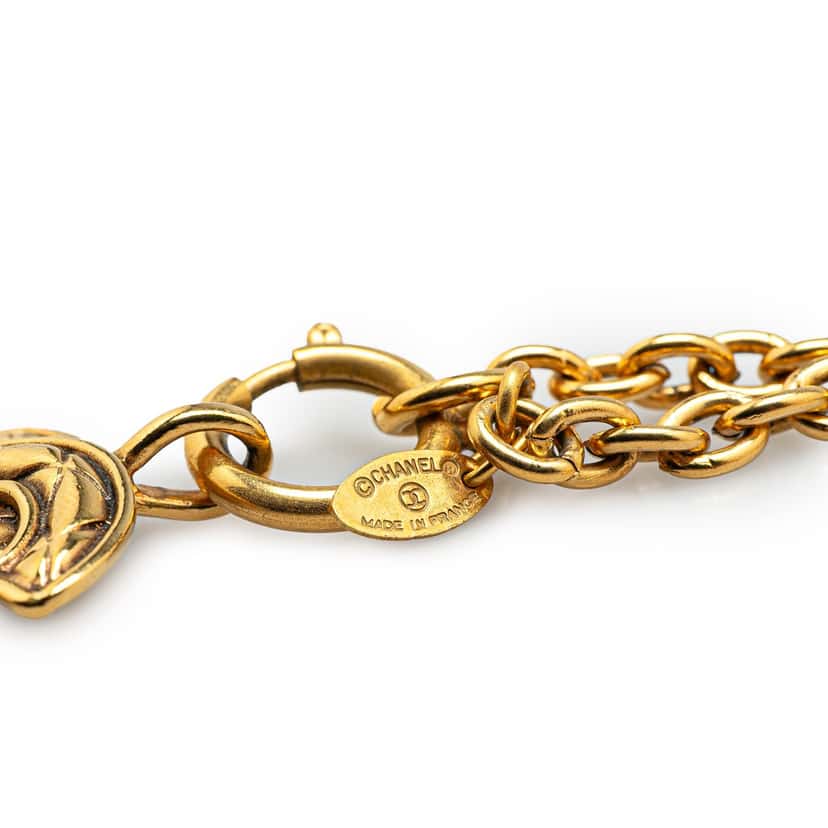 Chanel Gold Plated CC Quilted Pendant Necklace Gold Metal Good condition - Model View