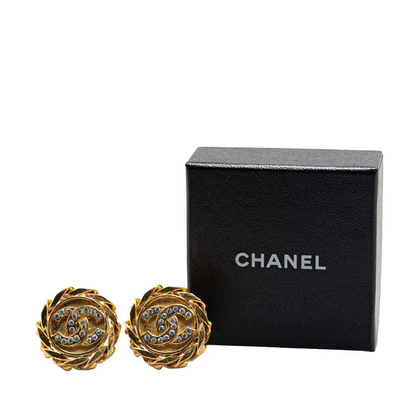 Chanel Gold Plated CC Crystal Clip On Earrings Gold Metal Good condition - Model View
