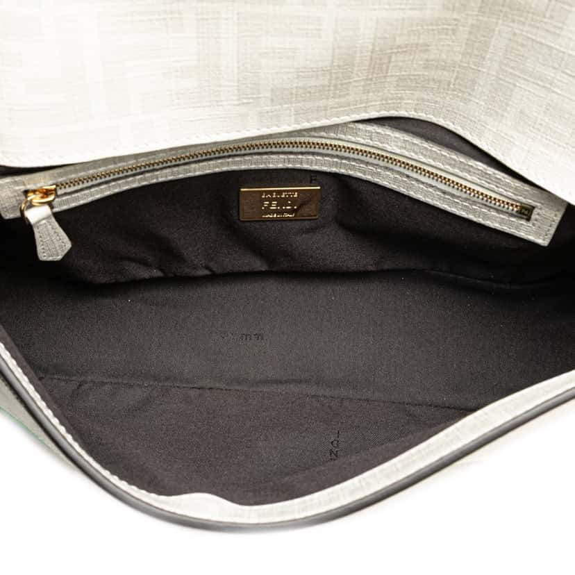 Fendi Zucca Graphic Print Coated Canvas Bikini Girls Baguette Satchel White Canvas Good condition - Model View