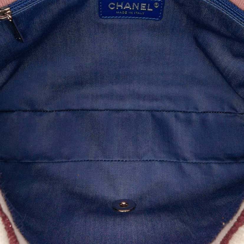 Chanel Jumbo Stripe Jersey Felt and Rope Flap Pink Cotton Good condition - Model View