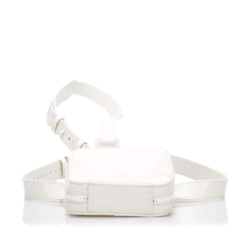 Louis Vuitton Monogram Taurillon Utility Side White Leather Very good condition - Model View