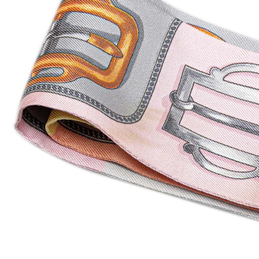 Hermès Bouclerie d Attelage Silk Twilly Scarf Brown Silk Good condition - Model View