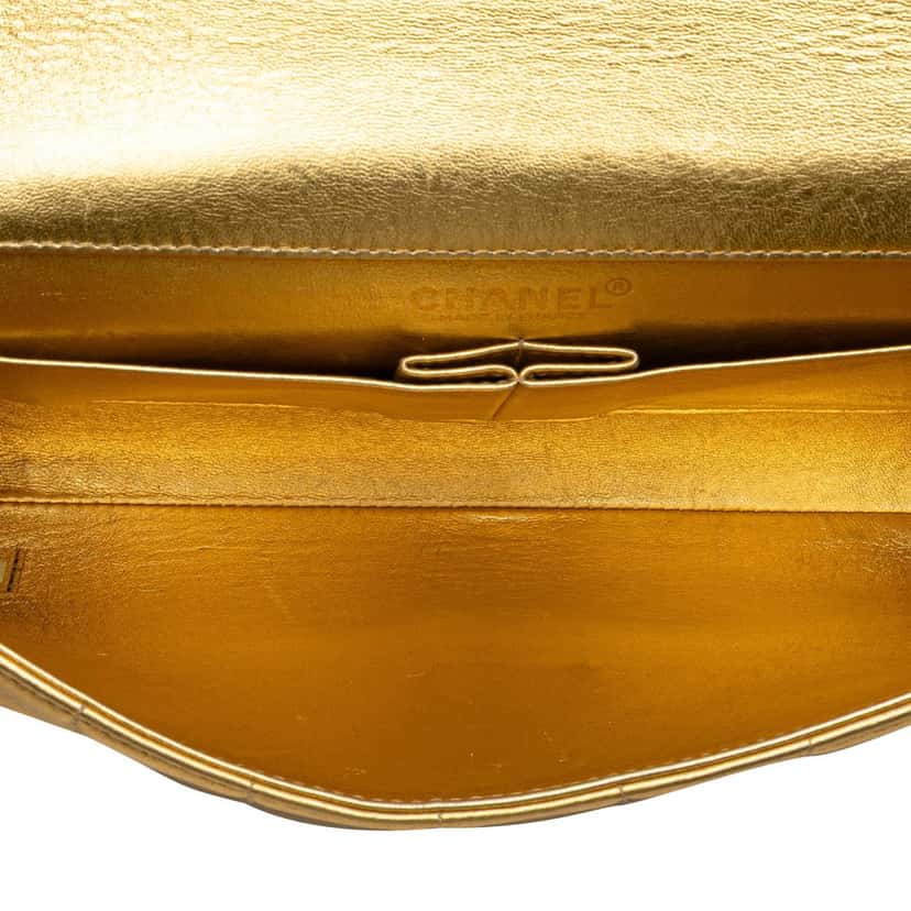 Chanel CC Choco Bar Metallic Lambskin Flap Gold Leather Good condition - Model View