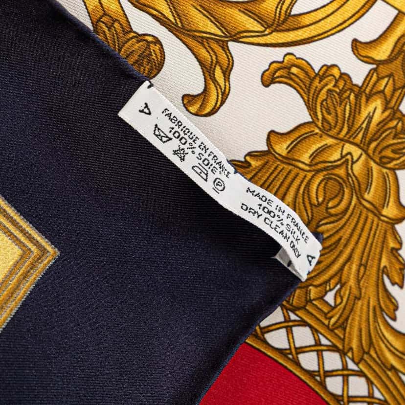 Hermès Les Tuileries Silk Scarf Gold Silk Very good condition - Back View