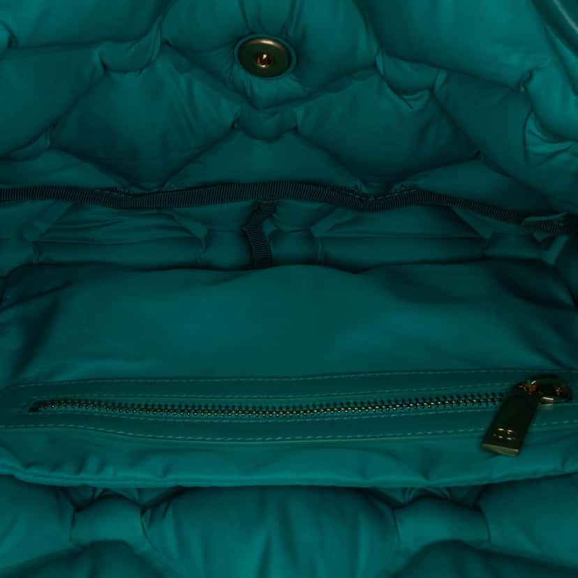 Chanel Small Iridescent Calfskin Chesterfield Flap Blue Leather Good condition - Model View