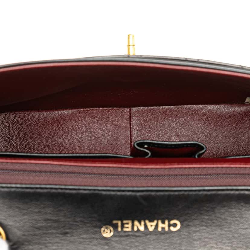 Chanel CC Bicolor Quilted Lambskin Single Flap Black Leather Fair condition - Model View