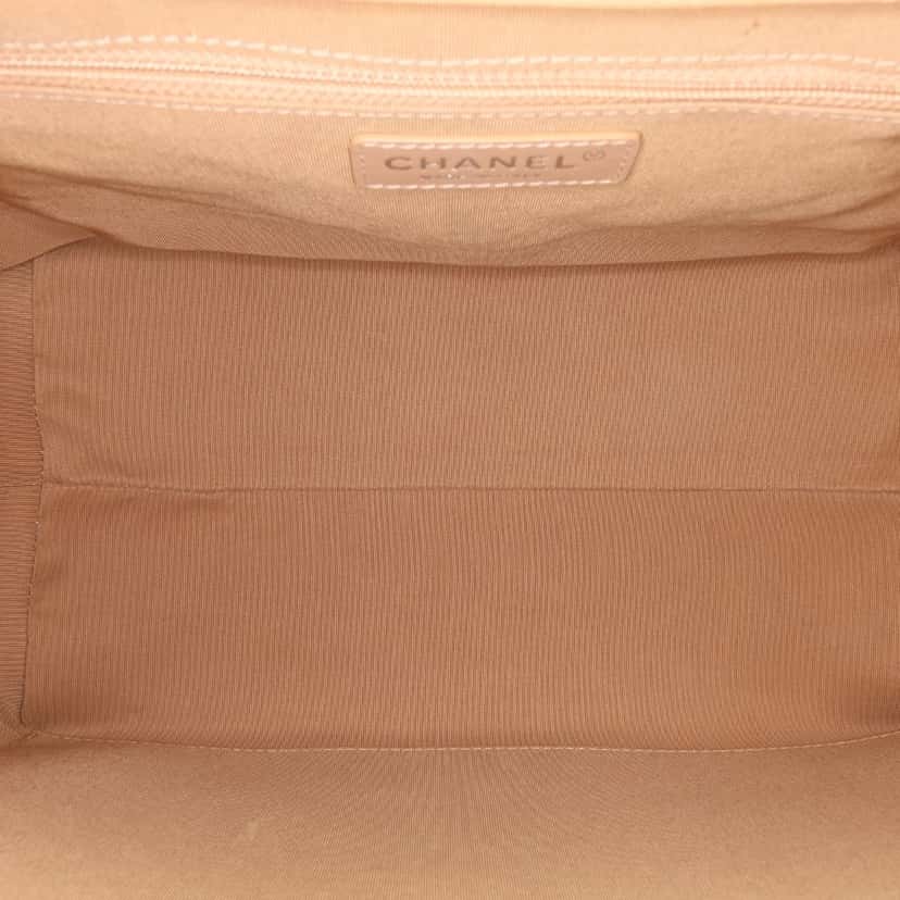 Chanel Small Quilted Calfskin Easy Shopping Tote Brown Leather Good condition - Model View