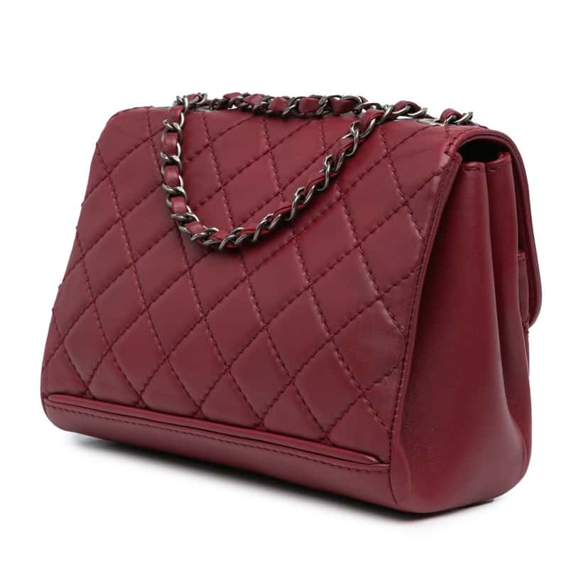 Chanel CC Quilted Lambskin Single Flap Red Leather Good condition - Back View