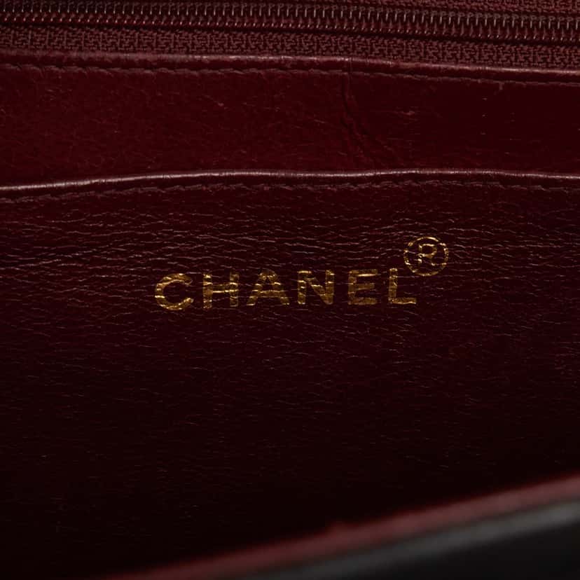 Chanel Maxi XL Classic Lambskin Single Flap Black Leather Fair condition - Box View