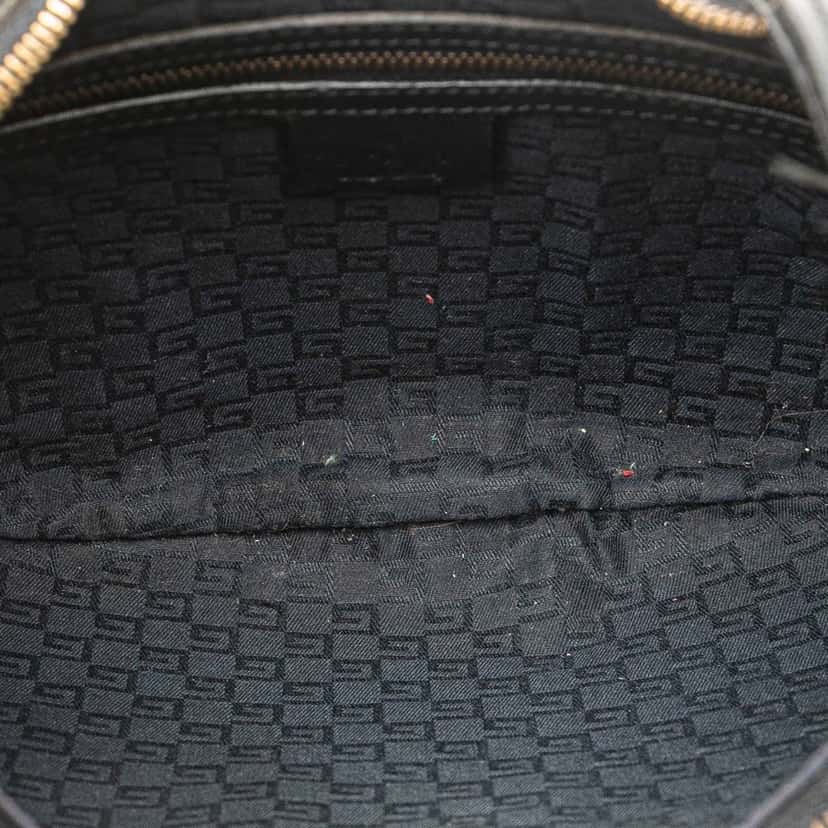 Gucci Web Canvas Hobo Black Canvas Good condition - Model View