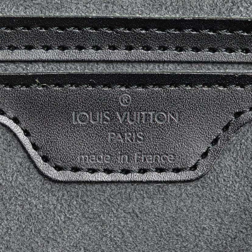 Louis Vuitton Epi Soufflot Black Leather Good condition - Box View