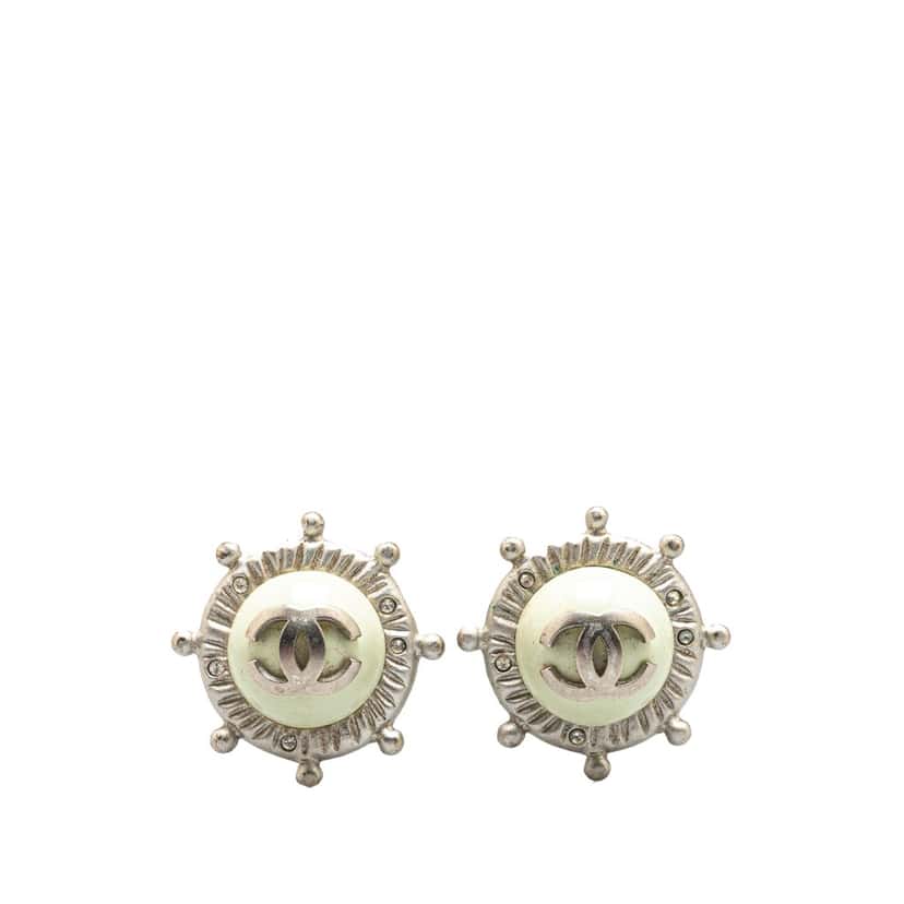 Chanel Silver CC Faux Pearl Clip On Earrings Silver Silver Good condition - Front View