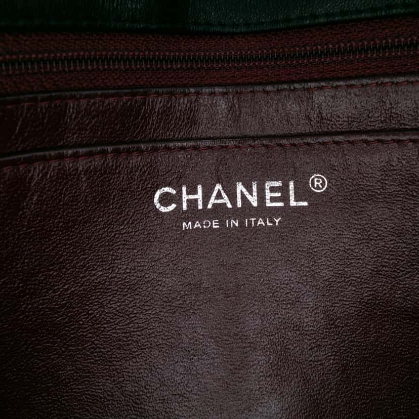 Chanel Maxi Classic Lambskin Single Flap Black Leather Fair condition - Box View