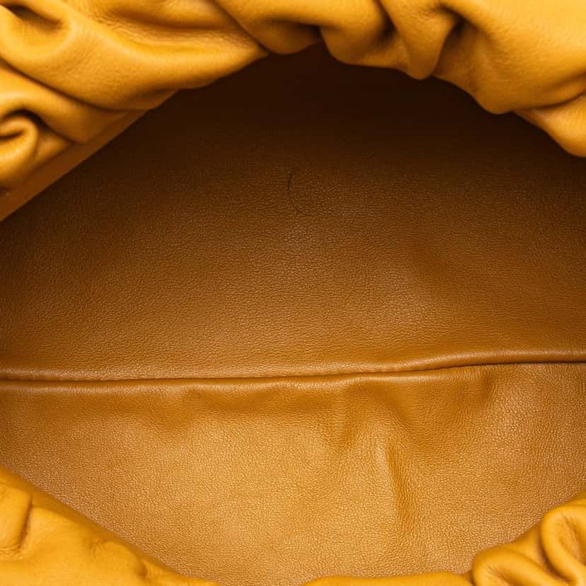Bottega Veneta Lambskin Chain Pouch Yellow Leather Good condition - Model View